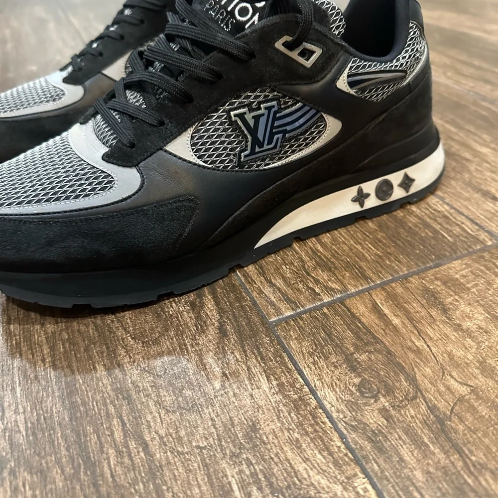 Louis Vuitton Monochrome Mesh Sneakers - Picture 2 of 11